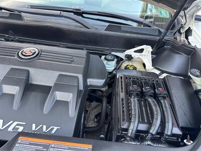 2011 Cadillac SRX Luxury Collection AWD 4dr SUV - Photo 12 - Hazleton, PA 18201