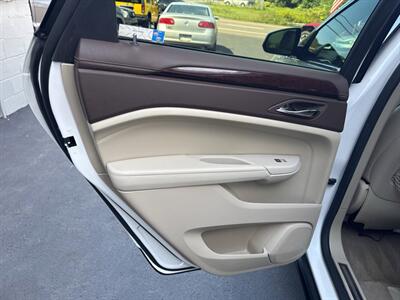 2011 Cadillac SRX Luxury Collection AWD 4dr SUV - Photo 17 - Hazleton, PA 18201
