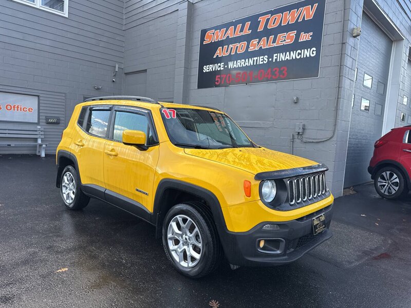 2017 Jeep Renegade Latitude 4x4 4dr SUV   - Photo 1 - Hazleton, PA 18201