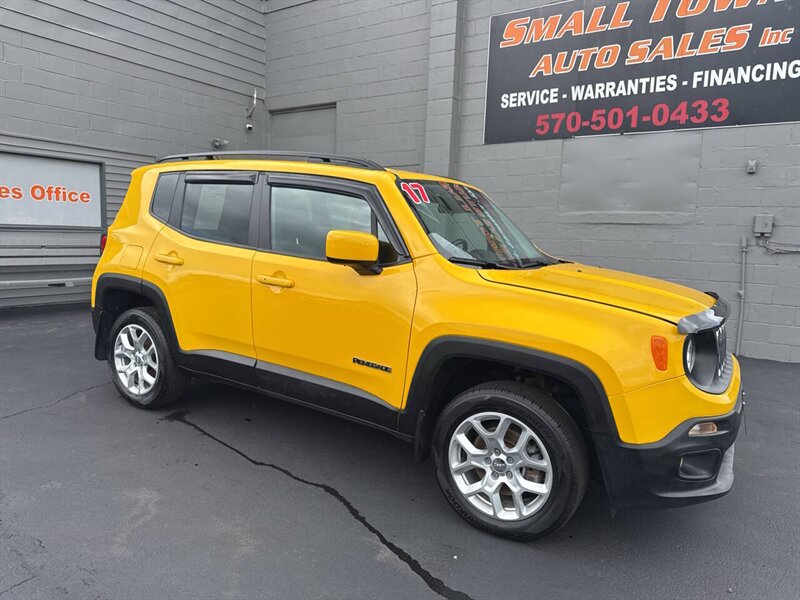 2017 Jeep Renegade Latitude 4x4 4dr SUV   - Photo 1 - Hazleton, PA 18201
