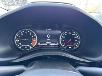 2017 Jeep Renegade Latitude 4x4 4dr SUV   - Photo 32 - Hazleton, PA 18201