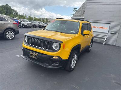 2017 Jeep Renegade Latitude 4x4 4dr SUV - Photo 3 - Hazleton, PA 18201