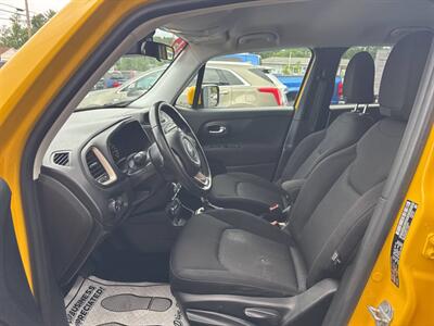 2017 Jeep Renegade Latitude 4x4 4dr SUV - Photo 13 - Hazleton, PA 18201