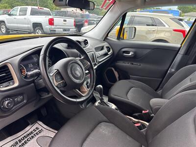2017 Jeep Renegade Latitude 4x4 4dr SUV - Photo 15 - Hazleton, PA 18201