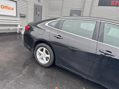 2017 Chevrolet Malibu LS 4dr Sedan   - Photo 9 - Hazleton, PA 18201