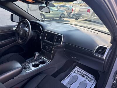 2019 Jeep Grand Cherokee Laredo E 4x4 4dr SUV - Photo 21 - Hazleton, PA 18201