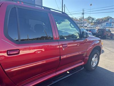 2004 Ford Explorer Sport Trac XLS 4dr XLS   - Photo 10 - Hazleton, PA 18201
