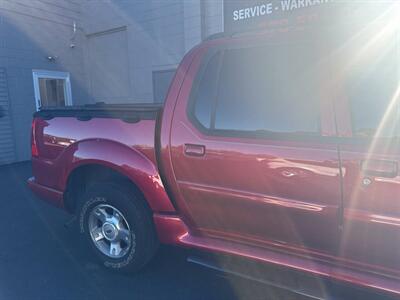 2004 Ford Explorer Sport Trac XLS 4dr XLS   - Photo 9 - Hazleton, PA 18201