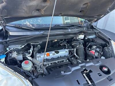 2011 Honda CR-V EX L w/Navi AWD 4dr SUV - Photo 11 - Hazleton, PA 18201