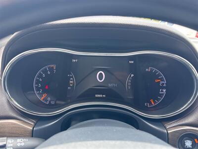 2014 Jeep Grand Cherokee Overland 4x4 4dr SUV   - Photo 34 - Hazleton, PA 18201