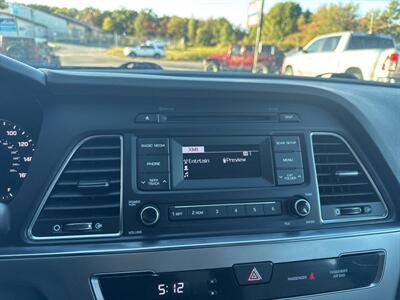 2017 Hyundai SONATA - Photo 27 - Hazleton, PA 18201