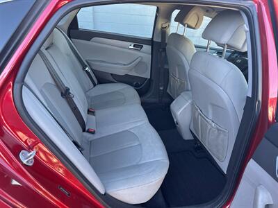 2017 Hyundai SONATA - Photo 20 - Hazleton, PA 18201