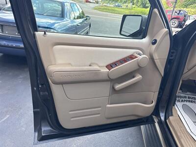 2007 Ford Explorer Eddie Bauer 4dr SUV 4WD (V6) - Photo 14 - Hazleton, PA 18201