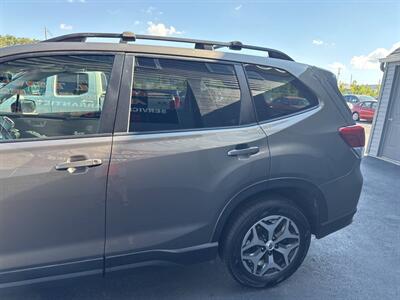 2019 Subaru Forester Premium AWD 4dr Crossover   - Photo 5 - Hazleton, PA 18201