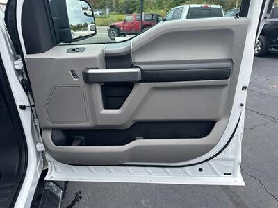 2015 Ford F-150 XLT 4x4 4dr SuperCrew 5.5 ft. SB   - Photo 24 - Hazleton, PA 18201