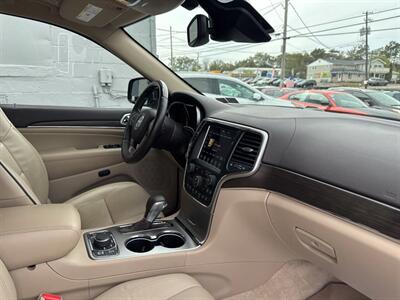 2018 Jeep Grand Cherokee Overland 4x4 4dr SUV   - Photo 26 - Hazleton, PA 18201