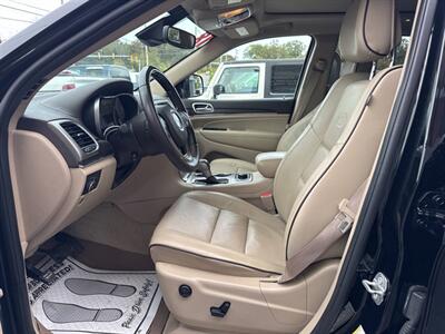 2018 Jeep Grand Cherokee Overland 4x4 4dr SUV   - Photo 13 - Hazleton, PA 18201