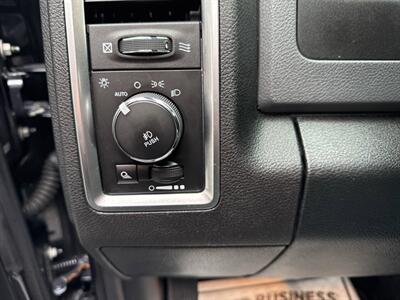2014 RAM 1500 Big Horn 4x4 4dr Crew Cab 5.5 ft. SB Pickup   - Photo 29 - Hazleton, PA 18201