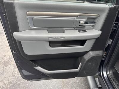 2014 RAM 1500 Big Horn 4x4 4dr Crew Cab 5.5 ft. SB Pickup   - Photo 17 - Hazleton, PA 18201