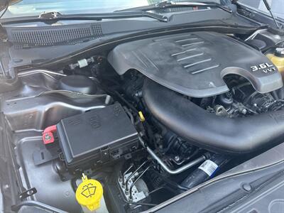 2015 Chrysler 300 Series Limited 4dr Sedan   - Photo 11 - Hazleton, PA 18201