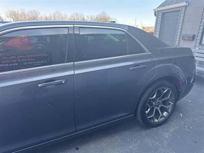 2015 Chrysler 300 Series Limited 4dr Sedan   - Photo 5 - Hazleton, PA 18201