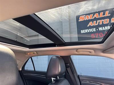 2015 Chrysler 300 Series Limited 4dr Sedan   - Photo 28 - Hazleton, PA 18201