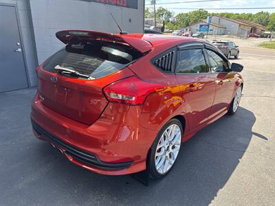 2018 Ford Focus ST 4dr Hatchback   - Photo 8 - Hazleton, PA 18201