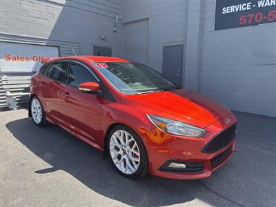 2018 Ford Focus ST 4dr Hatchback   - Photo 1 - Hazleton, PA 18201