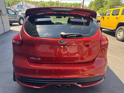 2018 Ford Focus ST 4dr Hatchback   - Photo 7 - Hazleton, PA 18201