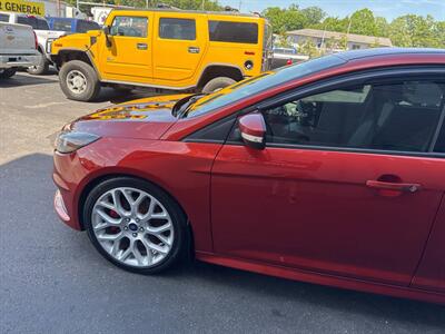 2018 Ford Focus ST 4dr Hatchback   - Photo 4 - Hazleton, PA 18201