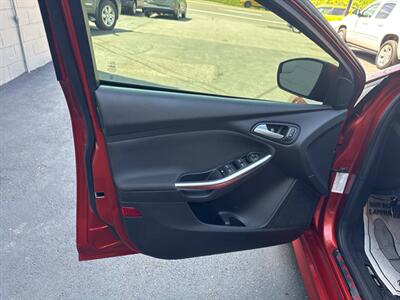 2018 Ford Focus ST 4dr Hatchback   - Photo 14 - Hazleton, PA 18201