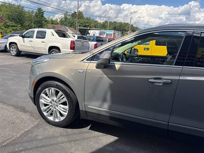 2019 Cadillac XT5 Premium Luxury 4x4 4dr SUV   - Photo 3 - Hazleton, PA 18201