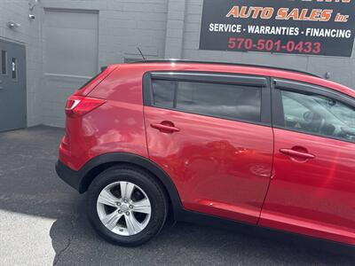 2011 Kia Sportage LX AWD 4dr SUV   - Photo 9 - Hazleton, PA 18201