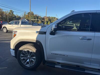 2019 GMC Sierra 1500 Denali   - Photo 4 - Hazleton, PA 18201