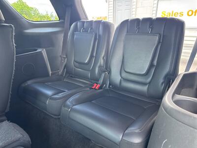 2013 Ford Explorer XLT AWD 4dr SUV   - Photo 19 - Hazleton, PA 18201