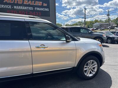 2013 Ford Explorer XLT AWD 4dr SUV   - Photo 10 - Hazleton, PA 18201