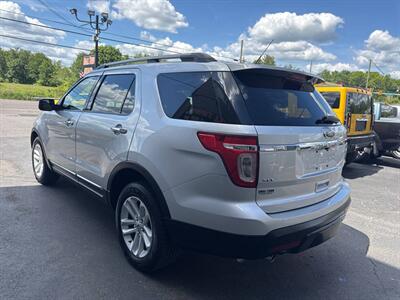 2013 Ford Explorer XLT AWD 4dr SUV   - Photo 6 - Hazleton, PA 18201