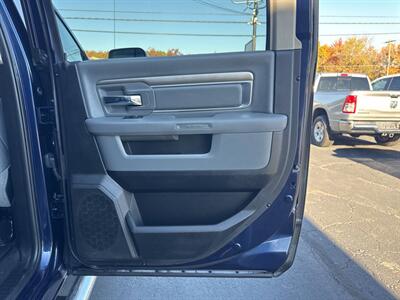 2018 RAM 2500 Big Horn 4x4 4dr Crew Cab 8 ft. LB Pickup - Photo 21 - Hazleton, PA 18201