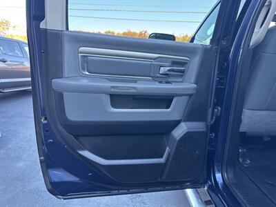 2018 RAM 2500 Big Horn 4x4 4dr Crew Cab 8 ft. LB Pickup - Photo 17 - Hazleton, PA 18201