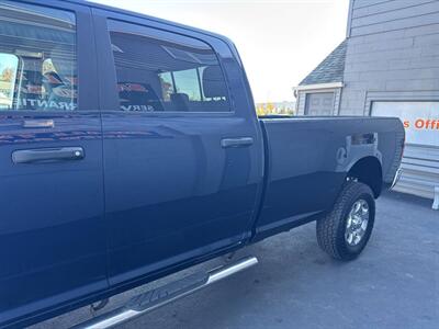2018 RAM 2500 Big Horn 4x4 4dr Crew Cab 8 ft. LB Pickup - Photo 5 - Hazleton, PA 18201