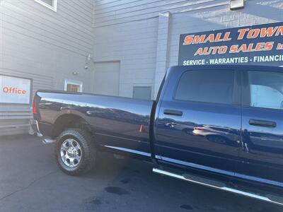 2018 RAM 2500 Big Horn 4x4 4dr Crew Cab 8 ft. LB Pickup - Photo 9 - Hazleton, PA 18201