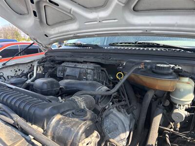 2005 Ford F-350 4X4 2dr Regular Cab 140.8 164.8 in. WB   - Photo 12 - Hazleton, PA 18201