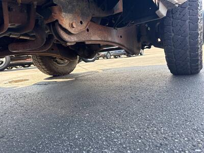 2005 Ford F-350 4X4 2dr Regular Cab 140.8 164.8 in. WB   - Photo 24 - Hazleton, PA 18201