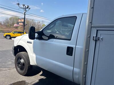 2005 Ford F-350 4X4 2dr Regular Cab 140.8 164.8 in. WB   - Photo 4 - Hazleton, PA 18201
