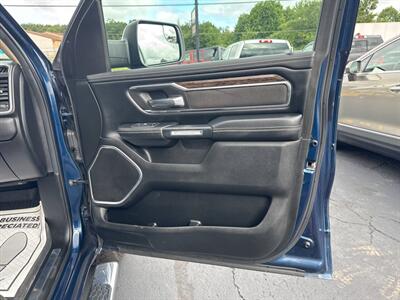 2019 RAM 1500 Laramie 4x4 4dr Crew Cab 5.6 ft. SB Pickup - Photo 27 - Hazleton, PA 18201