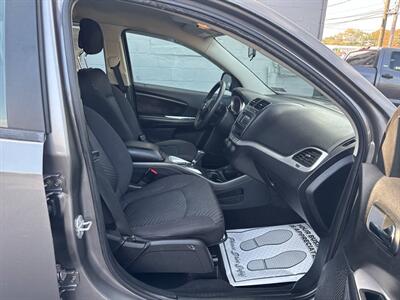 2013 Dodge Journey American Value Package 4dr SUV - Photo 23 - Hazleton, PA 18201