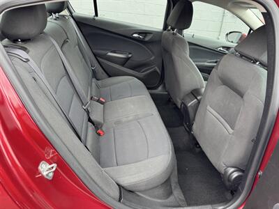 2017 Chevrolet Cruze LT Auto 4dr Sedan   - Photo 20 - Hazleton, PA 18201