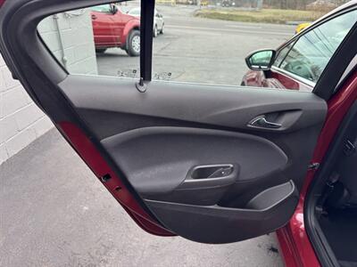 2017 Chevrolet Cruze LT Auto 4dr Sedan   - Photo 17 - Hazleton, PA 18201