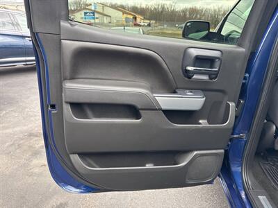 2014 Chevrolet Silverado 1500 LT 4x4 4dr Crew Cab 5.8 ft. SB   - Photo 17 - Hazleton, PA 18201