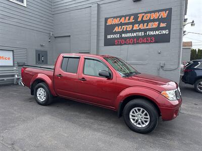 2014 Nissan Frontier SV 4x4 4dr Crew Cab 5 ft. SB Pickup 5A   - Photo 1 - Hazleton, PA 18201